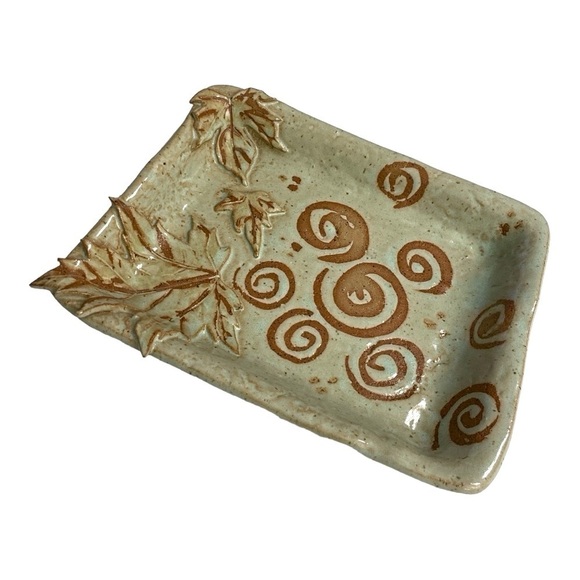 Handmade serving dish pottery for N. Hyde from Montreat Center. - Picture 5 of 14